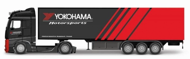 Bburago Auto 1:43 MB Actros Gigaspace / Trailer - Yokohama 39 cm