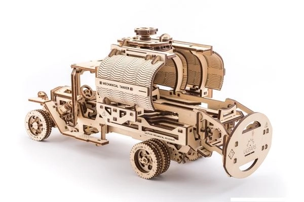 Ugears 3D puzzle - Truck UGM11 tanker 594 dílků