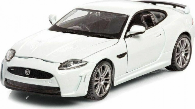 Bburago 1:24 Jaguár XKR-S White