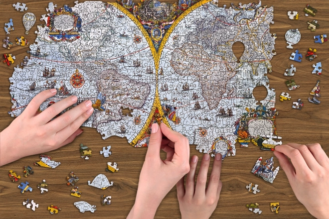 Dřevěné puzzle s figurkami - Nova Terrarum Antique Map, 1010 dílků