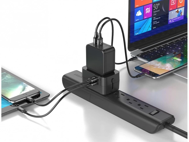 Univerzální cestovní adaptér se zásuvkami UK, USA, EU, AUS s 2x USB