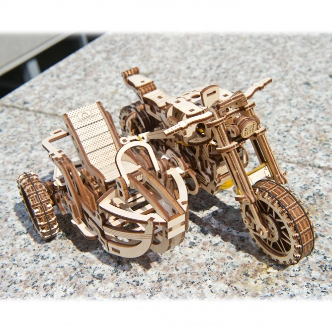 Ugears 3D puzzle Motorka s vozíkem 380 kusů