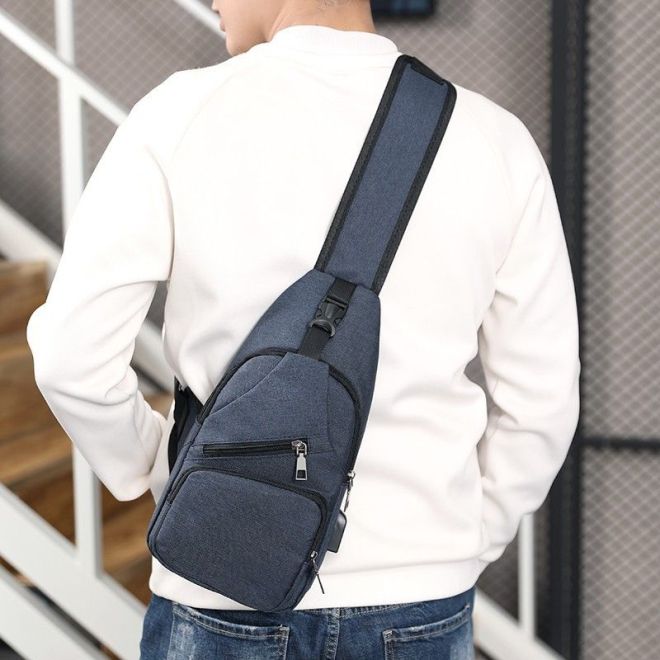 Sportovní batoh přes rameno, ledvinka s USB - modrý
