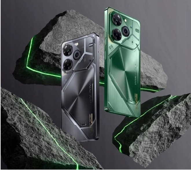 POVA 6 PRO 5G Comet Green smartphone