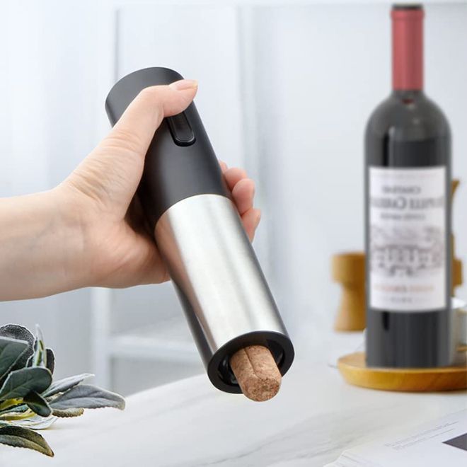 Elektrická vývrtka na víno s otvírákem na šňůry