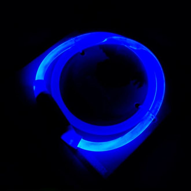 LED obojek pro psy, obvod krku 70 cm - modrý
