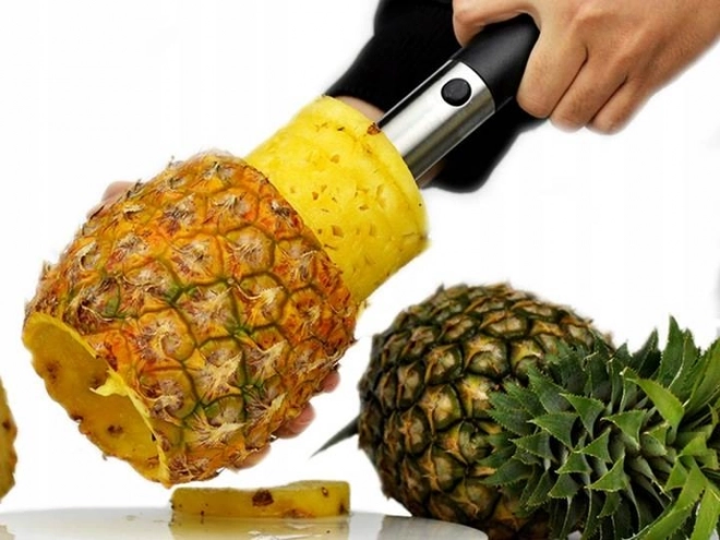 Vykrajovač na ananas