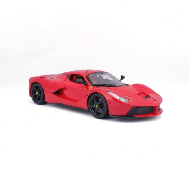 Bburago 1:18 La Ferrari červená