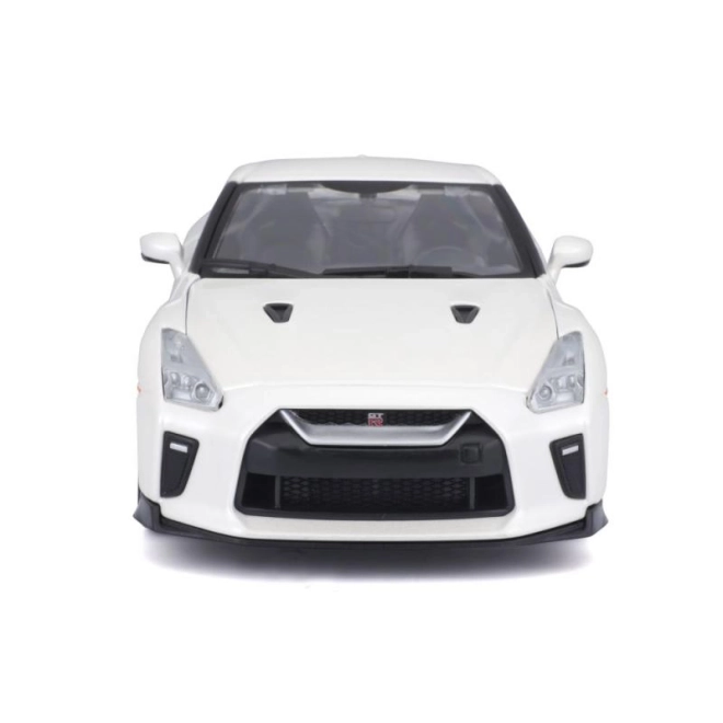 Bburago 1:24 Nissan GT-R Metallic 18-21082 – Bílý