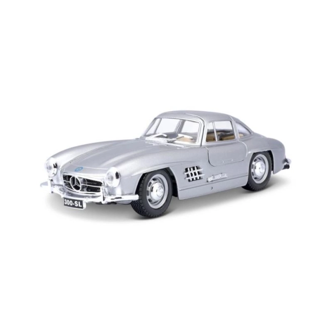 Bburago 1:24 Mercedes Benz 300SL stříbrná 18-22023