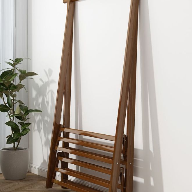 Bambusový volně stojící věšák ve tvaru lichoběžníku se 2 patrovými policemi, délka 86 cm