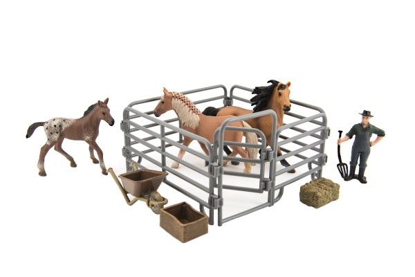 Sada domácí farmy s koňmi