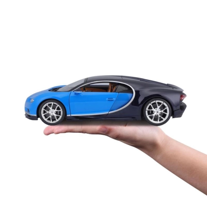 Bburago 1:18 Plus Bugatti Chiron modrá