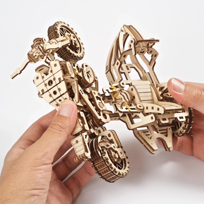 Ugears 3D puzzle Motorka s vozíkem 380 kusů