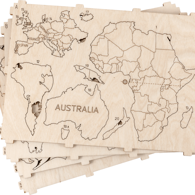 Wooden City Dřevěná mapa světa velikost M (57x38cm)