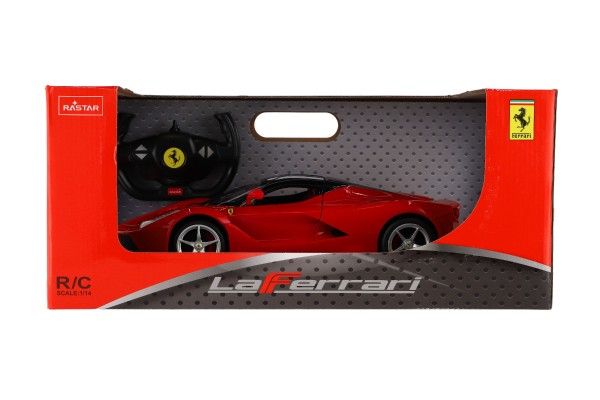 RC červené Ferrari na dálkové ovládání