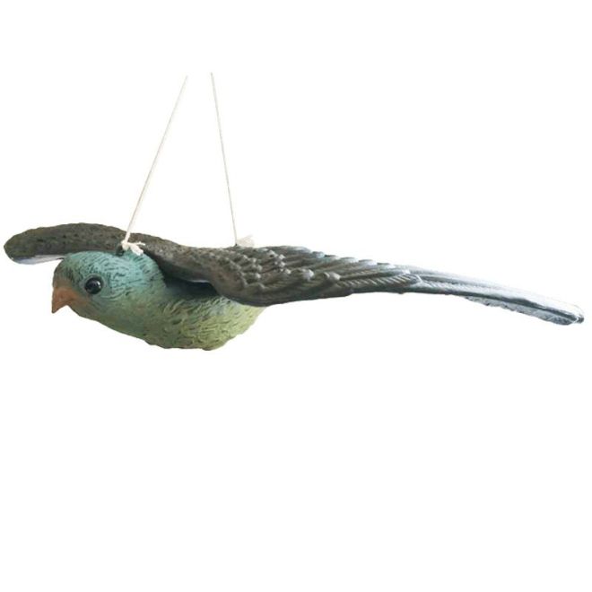 Účinný prostředek na odhánění ptáků - sokol v letu