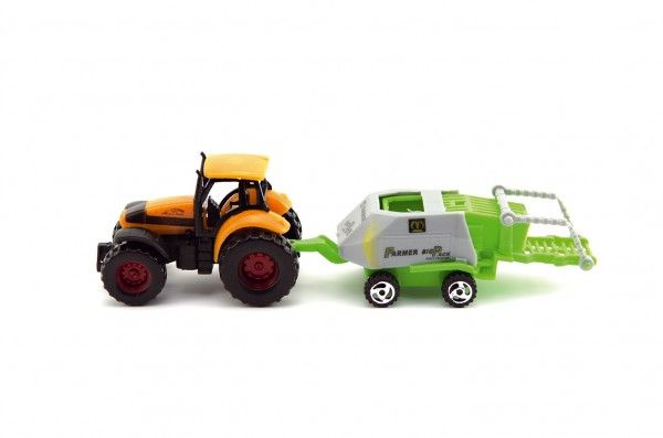 Traktor s přívěsem 16 cm – S balíkovačem