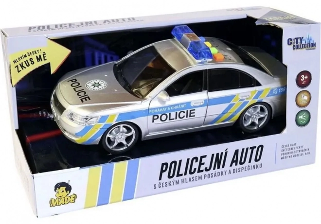 Policejní auto s reálným hlášením