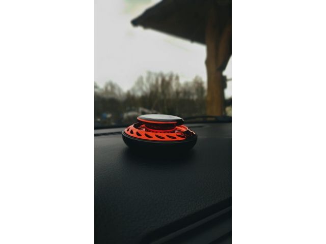 Solární osvěžovač vzduchu do auta – Červená