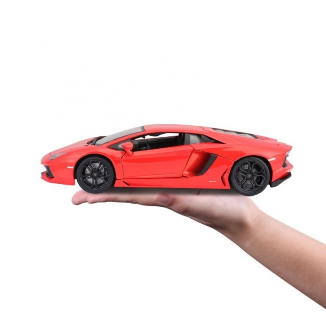 Bburago Lamborghini Aventador 1:18 oranžová 18-11033